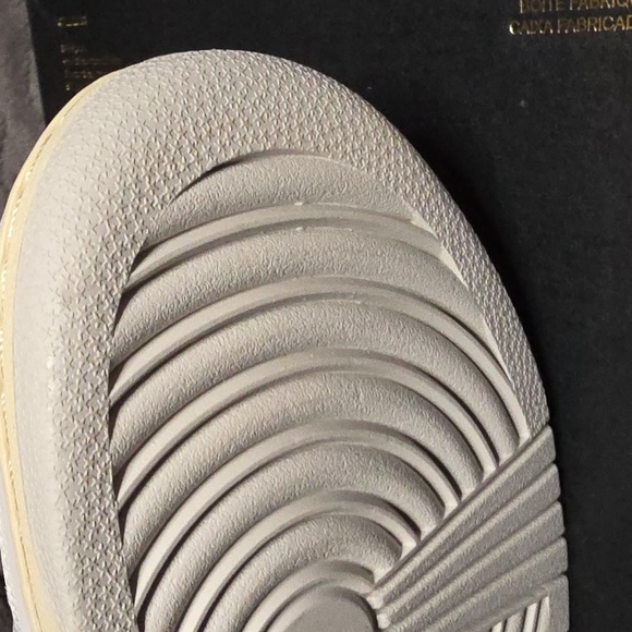 Nike Dunk Low Craft, White and Cream Sneakers - Picture 8 of 11